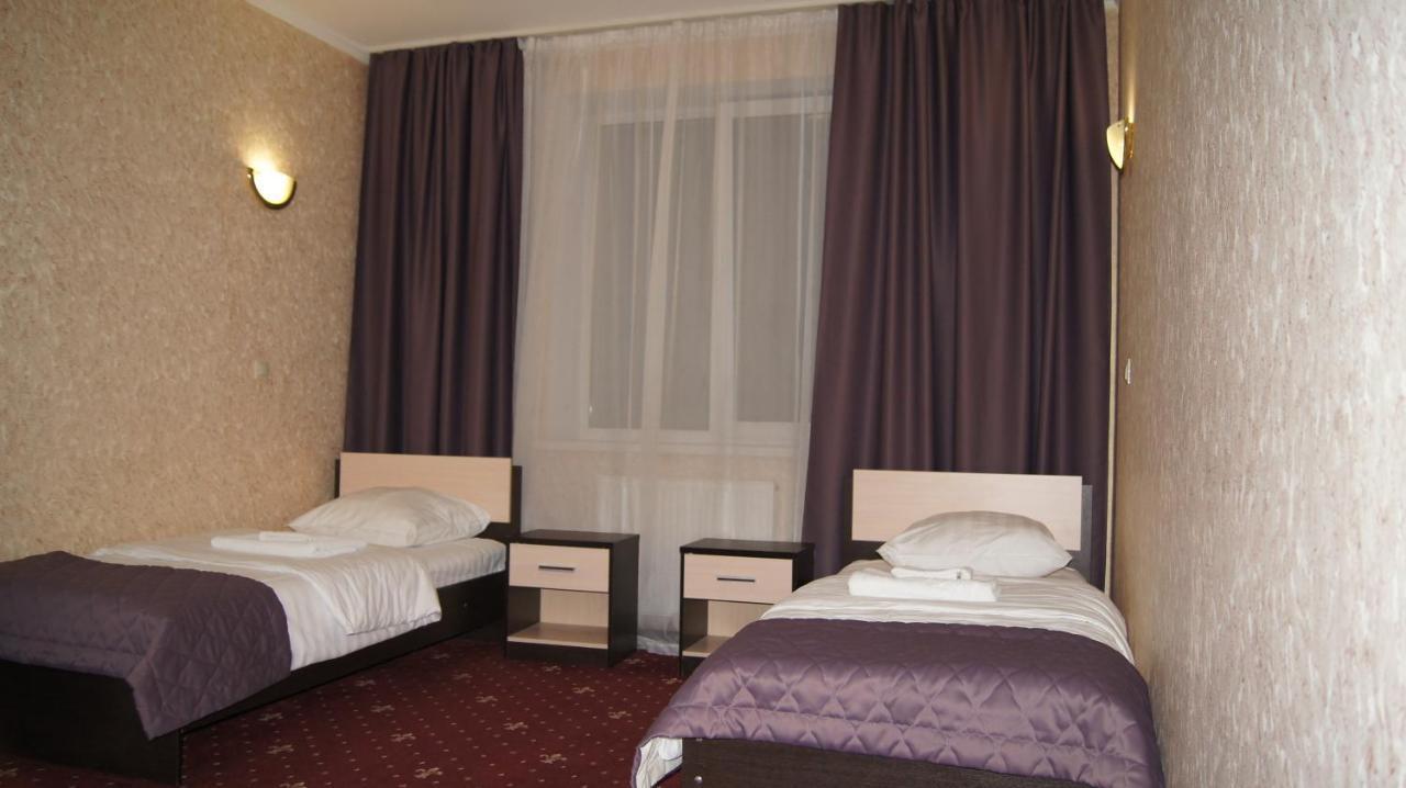 De'Lore Park Hotel Domodedovo Kotlyakovo エクステリア 写真